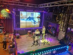 -Famous肥猫墨西哥音乐餐吧(五棵松华熙LIVE店)