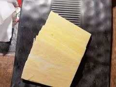 -老牌坊云南鱼豆花火锅(哈西万达店)