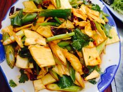 -瑞杰烧烤店·24小时营业(山东路店)