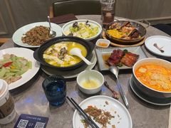 -港丽餐厅(正大店)