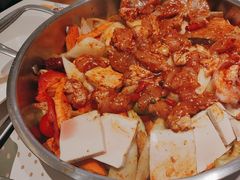 -黄记煌三汁焖锅(新佳丽江汉路店)