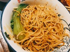 大肉臊子担担面-宽窄巷成都菜(青岛路万达广场店)