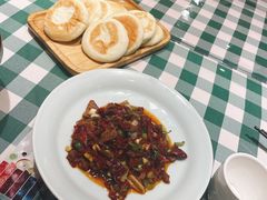 焉耆滚刀肉辣皮子夹馍-新疆巴州金丝特餐厅(大钟寺店)