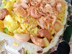 -卷心菜和避孕套餐厅(Pattaya)