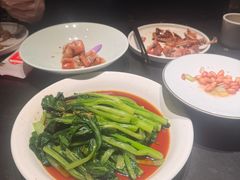 -鸽子侯·家宴·平价海鲜(市图书馆店)