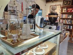 -甲乙丁書店·书茶咖·四合院