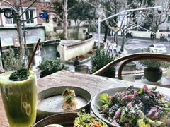 鸡肉芝麻菜沙拉-BOR Eatery(安福路店)