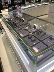 -潮宏基珠宝(天虹石路店)