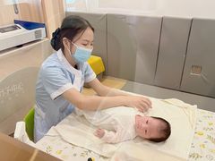 -雪梅月子中心(华侨城店)