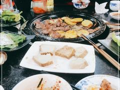 -牛得很·鲜牦牛肉烧烤·牛羊肉菌汤锅(康定店)