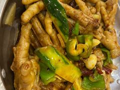 -江城燕子大排档(江汉路步行街店)