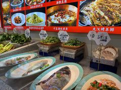 -鸽子侯·家宴·平价海鲜(市图书馆店)