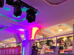 -巴特餐饮6加1音乐餐吧·新疆菜