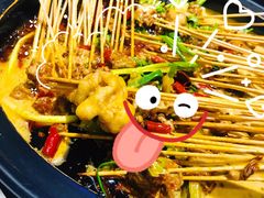 -钢管厂五区小郡肝串串香(奥克斯广场锦城万达店)
