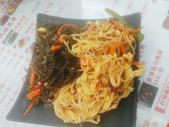 -孔一凡·手工饺子(时尚明苑店)