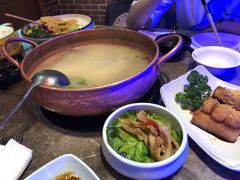 芥末鹅掌-三人行骨头王火锅(长寿店)