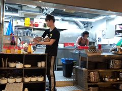 -江南猪肉商会无限续吃(弘大店)