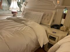 -慈溪白金汉爵大酒店