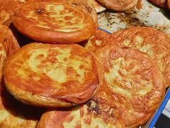 阳光下的大肉饼子-贾五油糊馅