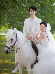 -第一夫人婚纱摄影(南京店)