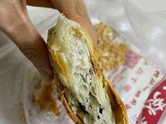 梅干菜烧饼-朱记小郑酥烧饼(建康路店)