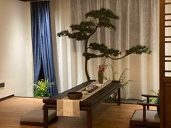 -AI住未来酒店(西安钟鼓楼五路口地铁站店)