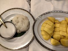 芒果糯米饭-Methavalai Sorndaeng