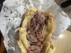 -闫家驴肉老店(华电一校店)