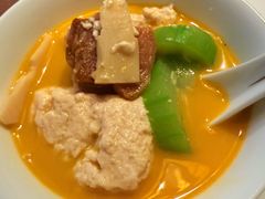 石蟹边笋丝瓜盐卤豆腐煲-新荣记(西溪湿地店)