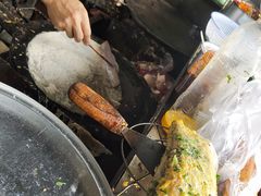 -正宗杂粮煎饼香软鸡蛋饼
