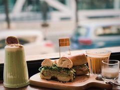 -Catch Bagel(芳草地店)