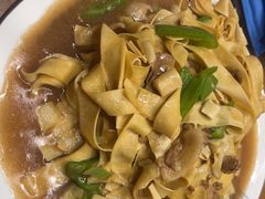 -圣夜东北菜烧烤·夜宵·龙虾(胥江路店)