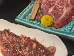 -山川小町·极番烧肉(新地假日广场店)