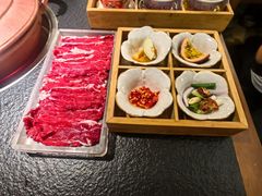 -菌自由丨野生菌火锅特色庭院餐厅(丽江古城店)