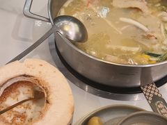-喃喃椰·糟粕醋·椰子鸡火锅(七堡花园店)