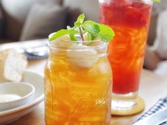 -ROAST coffee & eatery