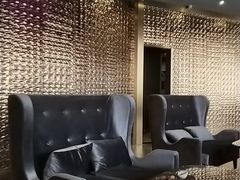 -异次元·LIGHT HOUSE·美食酒廊·休闲露台