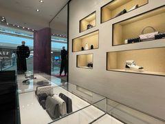 -CHANEL(恒隆广场店)