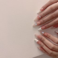 -Fanni美甲美睫皮肤管理