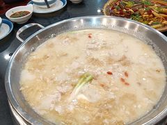 -老来福·非遗酸汤兔(凯旋路店)