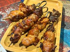 -乡村馕坑肉·烧烤·新疆菜·本地人更爱吃(阿勒泰首店)