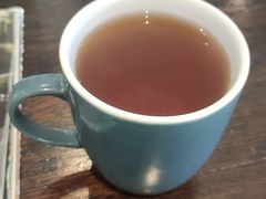 -Chom Cafe and Restaurant