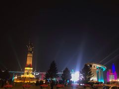 -人民防洪胜利纪念塔