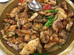 铜盘焗走地鸡-德胜轩正宗顺德菜(宝安沙井会展中心店)