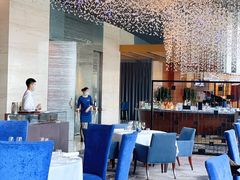 -AZUR聚(香格里拉饭店)