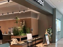-M Stand(北京平安幸福中心店)