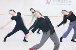 -佑宁舞蹈工作室