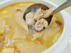 -始于2011柳周农家菜沙田柚美食店(东大街店)