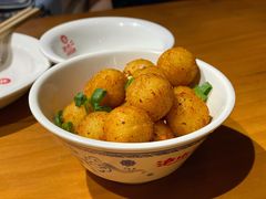 -炉小二铜锅牛蛙•川湘菜(三里屯店)