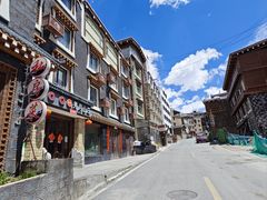 -四姑娘山阿巴郎·藏式花园餐厅